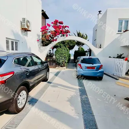 Yiallos Village Ap.007 لارنكا